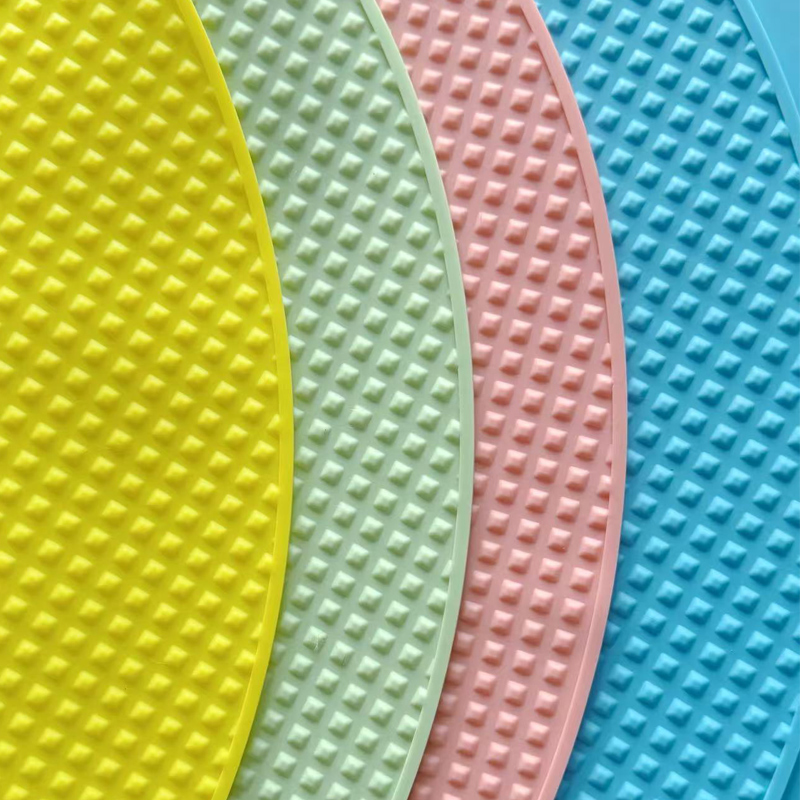 Non Slip Bath Mat - แผ่นรองอาบน้ำสุนัขซิลิโคนกันลื่นทรงกลม-ปลอดภัยและนุ่มนวล เส้นผ่านศูนย์กลาง 57 ซม.