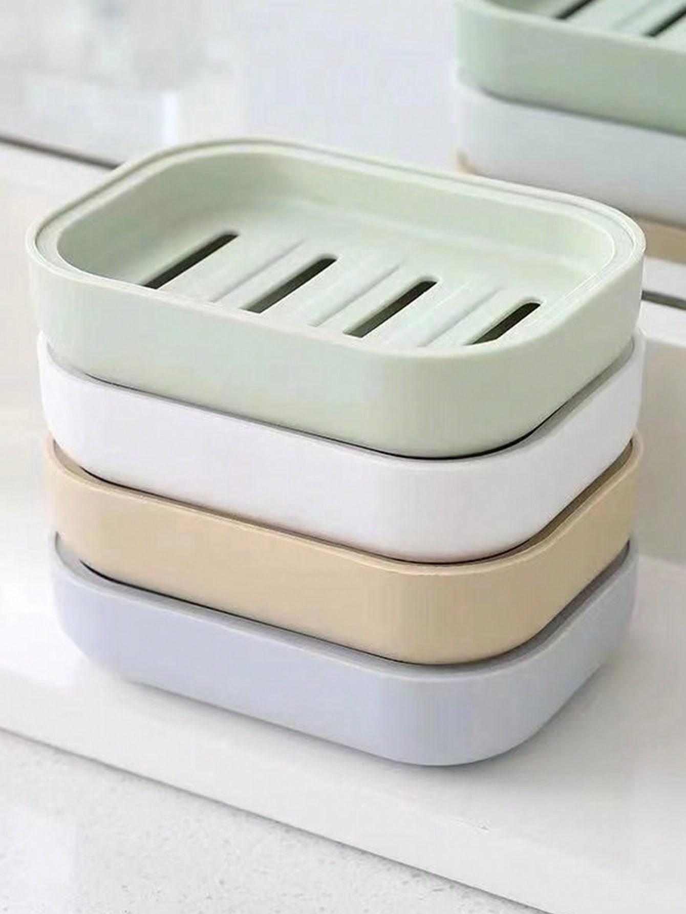 Home Essentials Bathroom Accessories - ที่วางสบู่แบบเรียบง่าย, ถาดวางสบู่แบบมีรูระบายน้ำ, ที่วางสบู่พลาสติกทรงสี่เหลี่ยม, ชั้นวางสบู่ในห้องน้ำ, กล่องสบู่สไตล์มินิมอล, อุปกรณ์ตกแต่งห้องน้ำ,